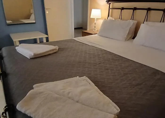 Ipsos Apartment